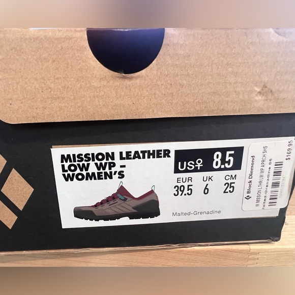 Black Diamond Mission Leather Hiking Shoes - Picture 3 of 3